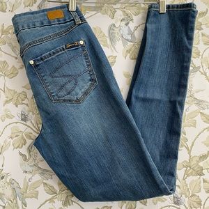 Seven7 Jeans Sz. 2 Skinny